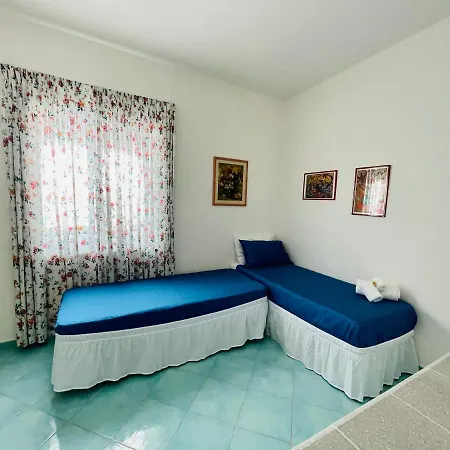 Blue شقة