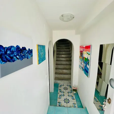 Blue شقة